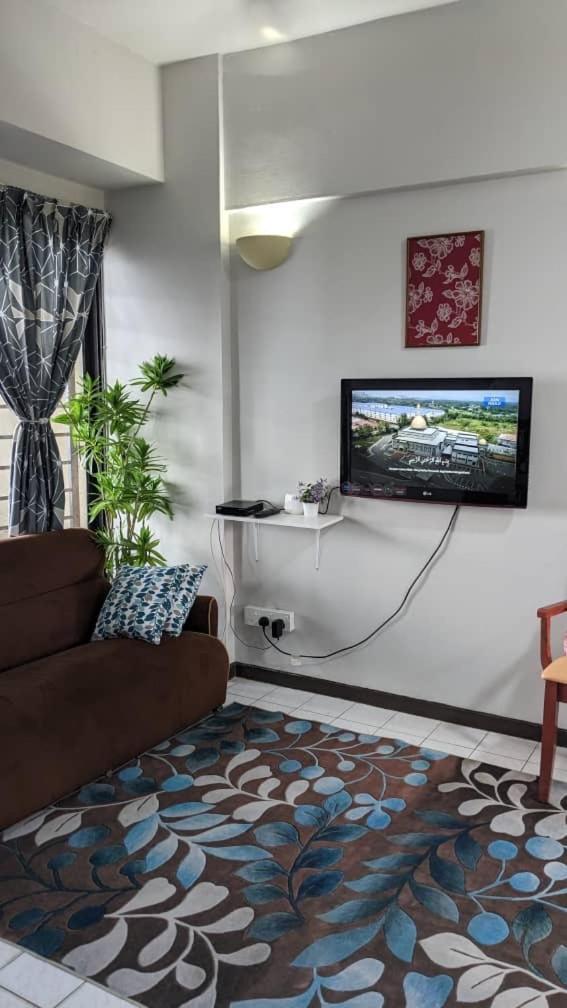 Pd Seaview Bumantara Staycation Порт-Диксон Экстерьер фото